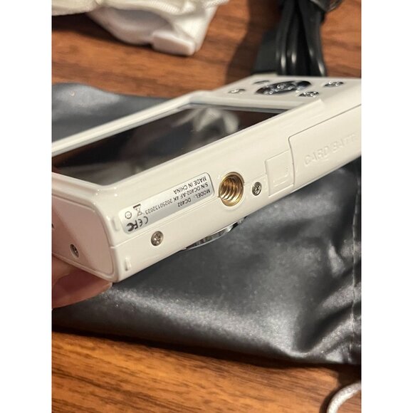 Digital Camera 4K White Photography Vlogging Influencer Travel - Picture 12 of 16